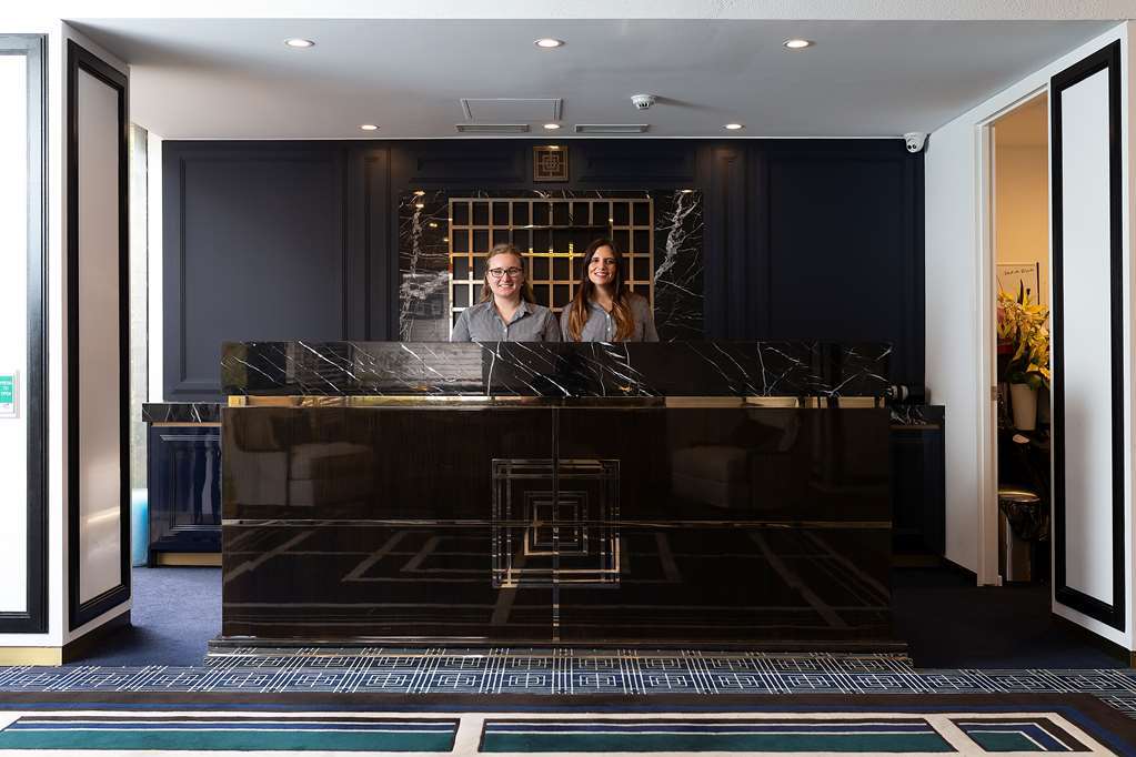 Ramada By Wyndham Diplomat Canberra Room photo